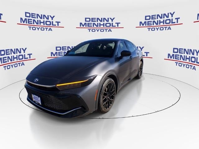 2023 Toyota Crown Limited AWD (Natl)