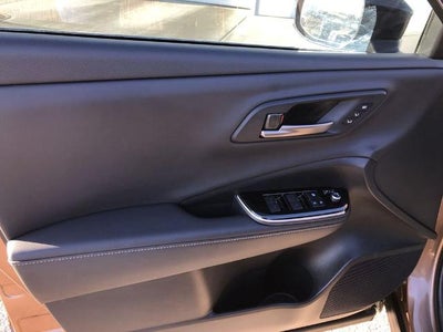 2025 Toyota Crown Signia Limited AWD (Natl)