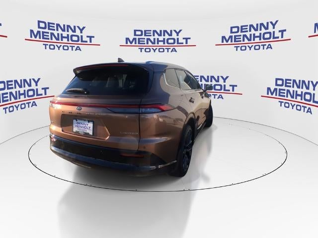 2025 Toyota Crown Signia Limited AWD (Natl)