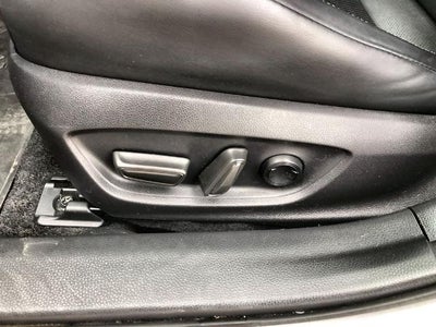 2023 Toyota Prius XLE (Natl)