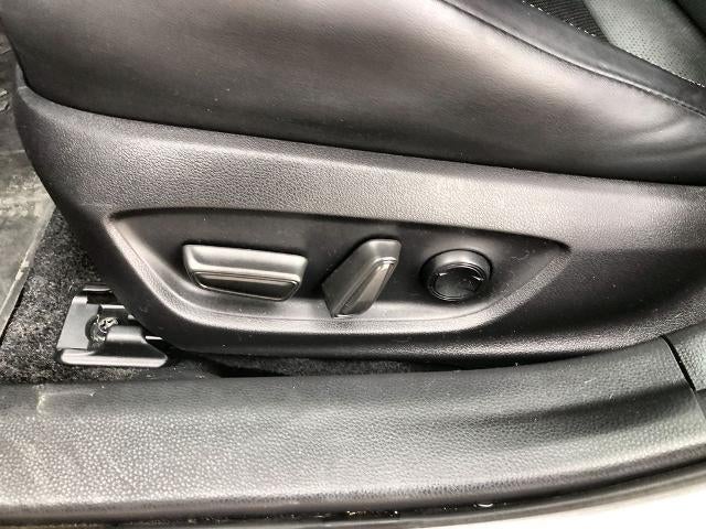 2023 Toyota Prius XLE (Natl)