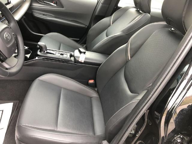 2025 Toyota Prius XLE AWD (Natl)