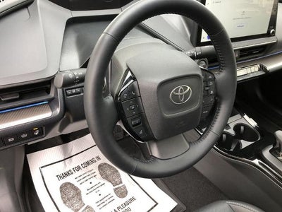 2025 Toyota Prius XLE AWD (Natl)