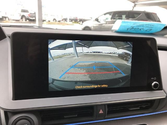 2025 Toyota Prius XLE AWD (Natl)