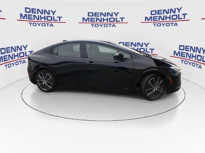 2025 Toyota Prius XLE AWD (Natl)