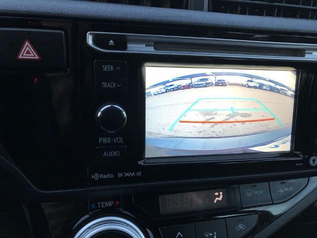 2017 Toyota Prius c Four (GS)