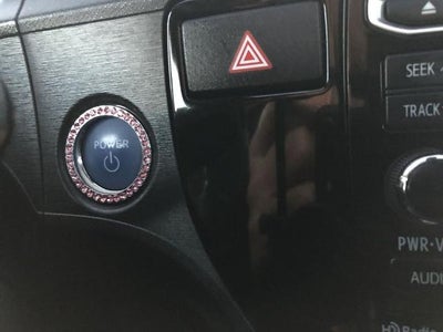 2017 Toyota Prius c Four (GS)