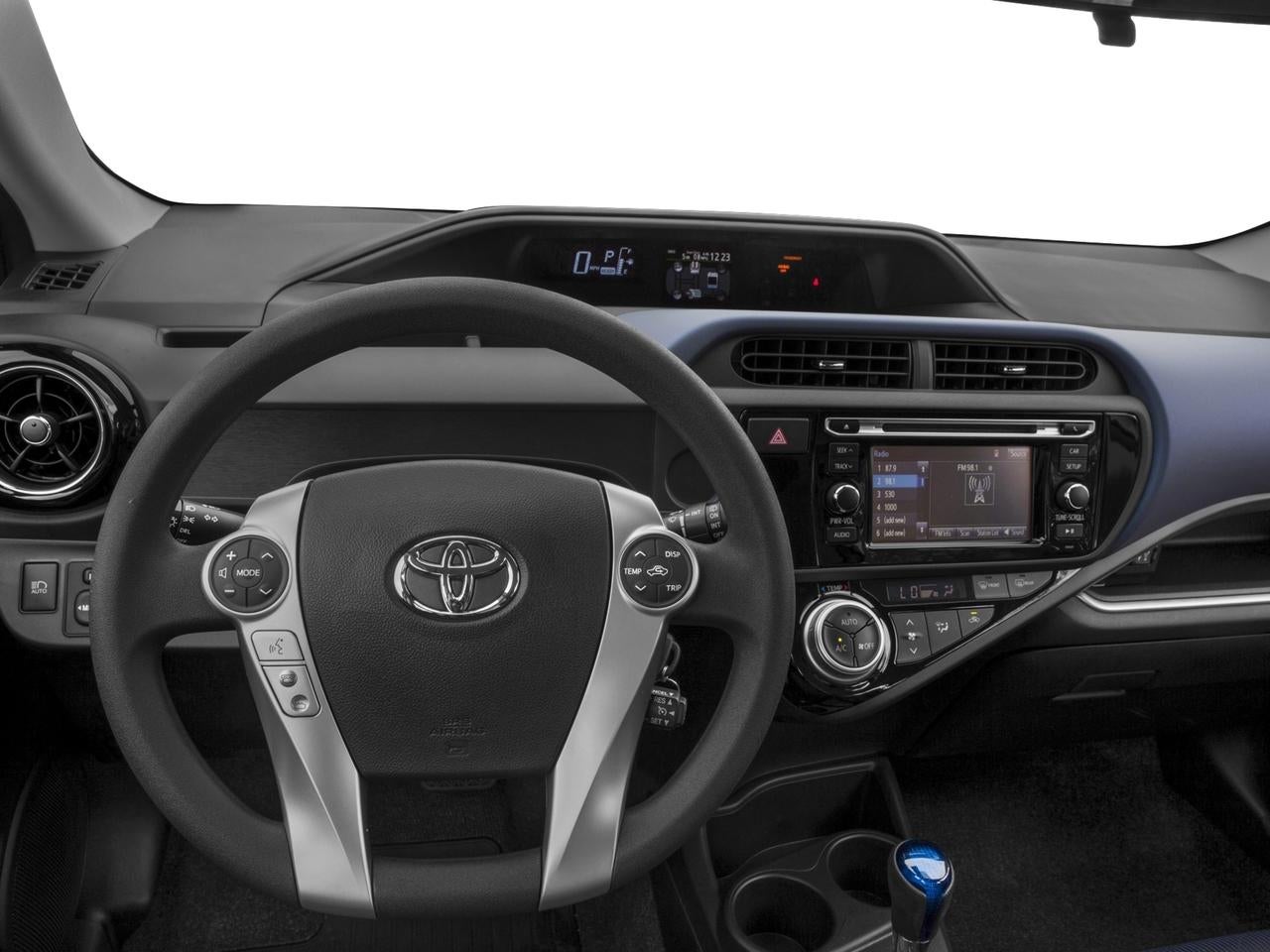 2017 Toyota Prius c Four (GS)