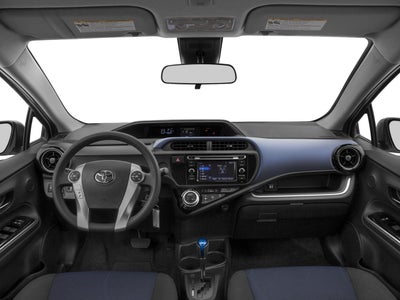 2017 Toyota Prius c Four (GS)