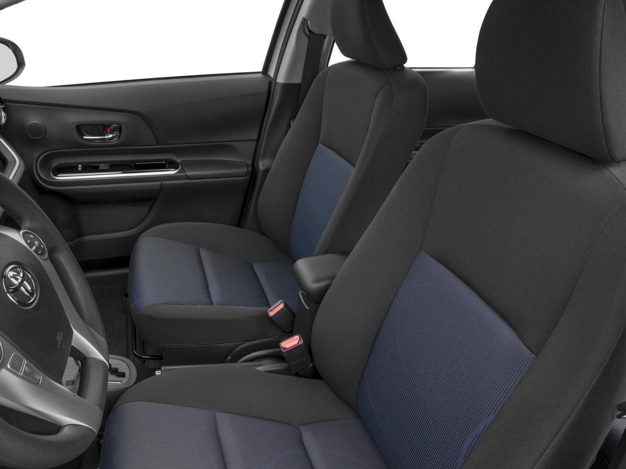 2017 Toyota Prius c Four (GS)