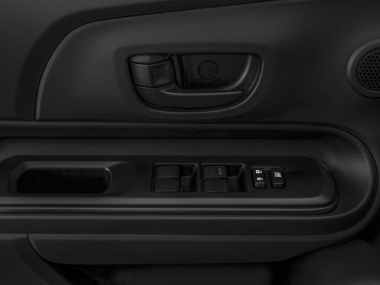 2017 Toyota Prius c Four (GS)