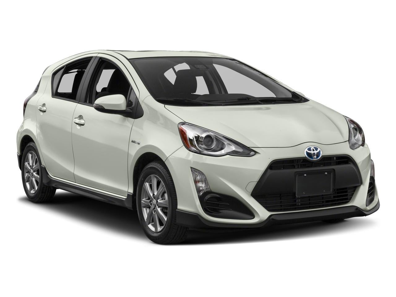 2017 Toyota Prius c Four (GS)
