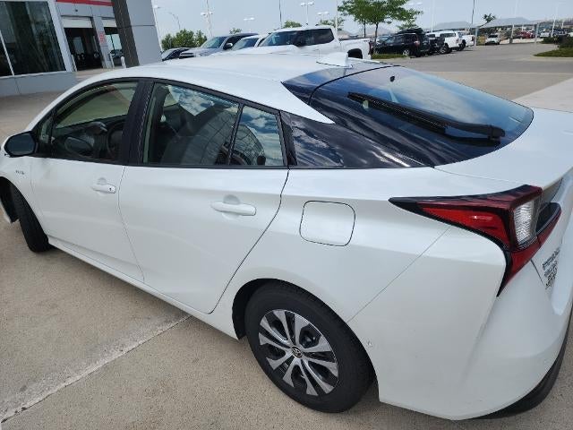 2021 Toyota Prius XLE AWD-e (Natl)