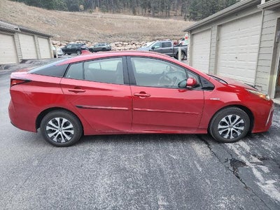 2020 Toyota Prius XLE AWD-e (Natl)