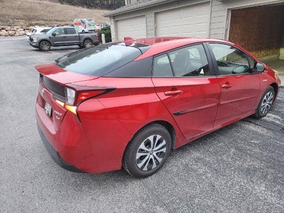 2020 Toyota Prius XLE AWD-e (Natl)