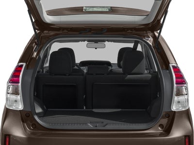 2017 Toyota Prius v Three (SE)