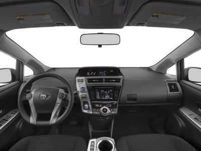 2017 Toyota Prius v Three (SE)