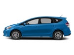 2017 Toyota Prius v Three (SE)
