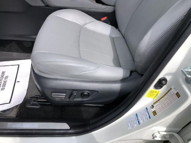 2021 Toyota Venza Limited AWD (GS)