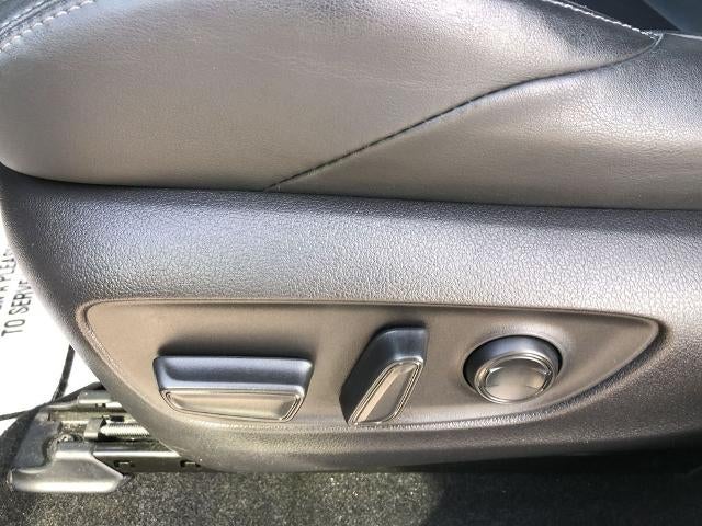 2022 Toyota Venza XLE AWD (SE)