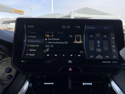 2022 Toyota Venza XLE AWD (SE)