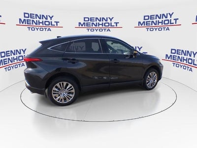 2022 Toyota Venza XLE AWD (SE)