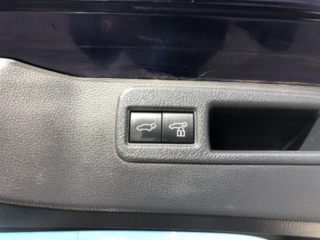 2023 Toyota Venza XLE AWD (SE)