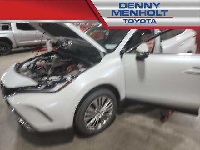 2023 Toyota Venza Limited AWD (GS)