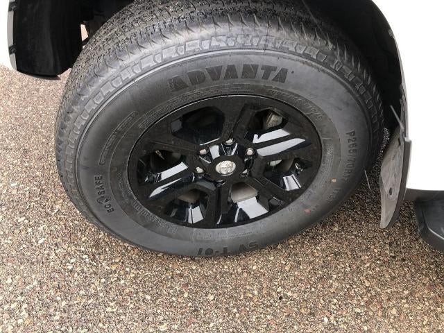 2024 Toyota 4Runner SR5 4WD (GS)