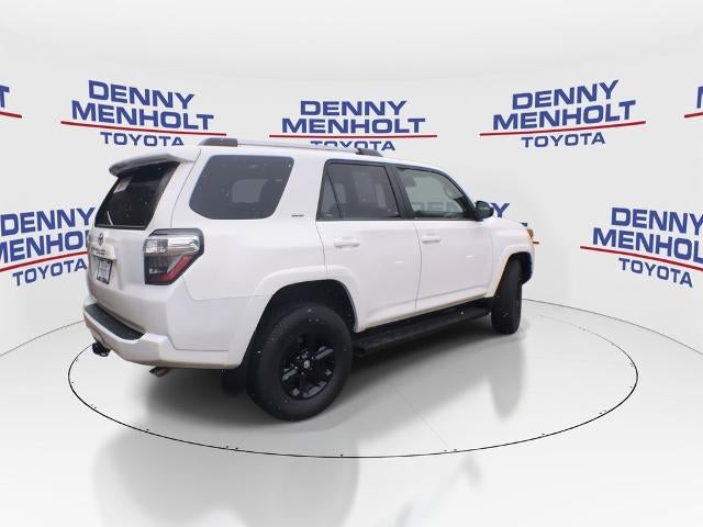 2024 Toyota 4Runner SR5 4WD (GS)