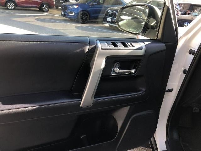 2024 Toyota 4Runner SR5 4WD (GS)