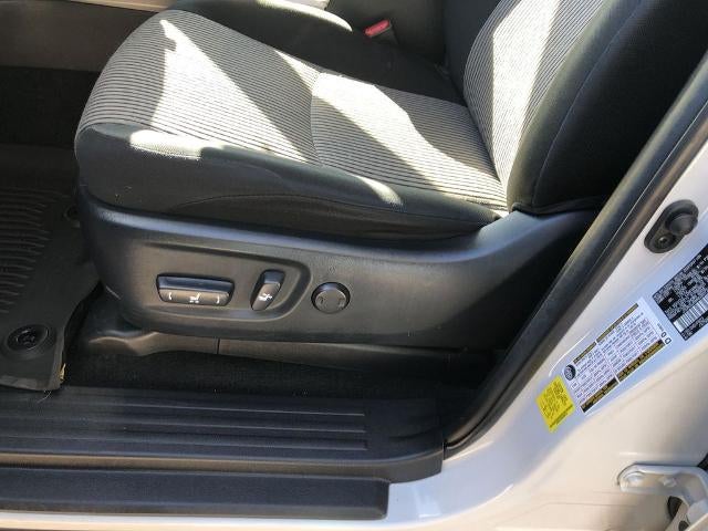 2024 Toyota 4Runner SR5 4WD (GS)