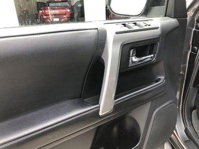 2021 Toyota 4Runner SR5 4WD (GS)