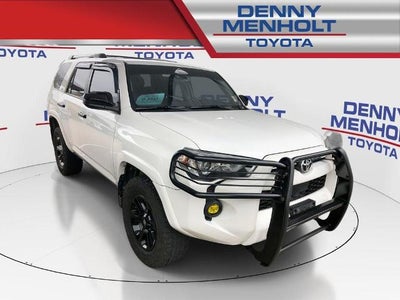 2022 Toyota 4Runner SR5 4WD (GS)