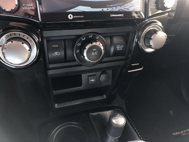 2024 Toyota 4Runner TRD Off Road 4WD (Natl)