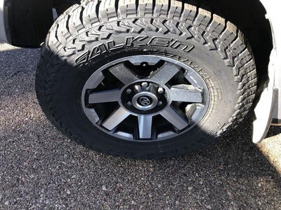 2024 Toyota 4Runner TRD Off Road 4WD (Natl)