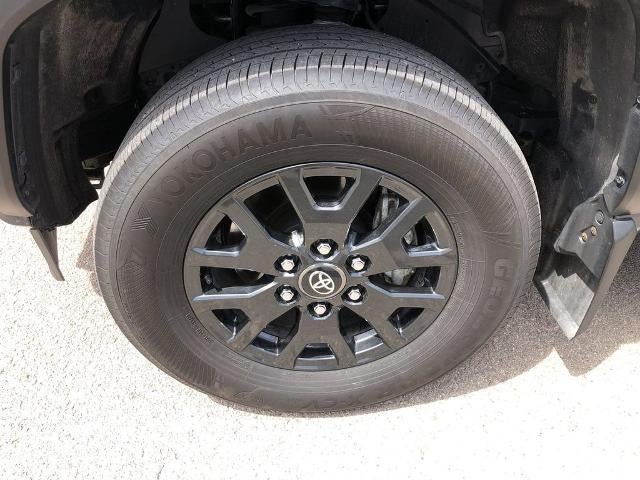 2025 Toyota 4Runner SR5 4WD (GS)