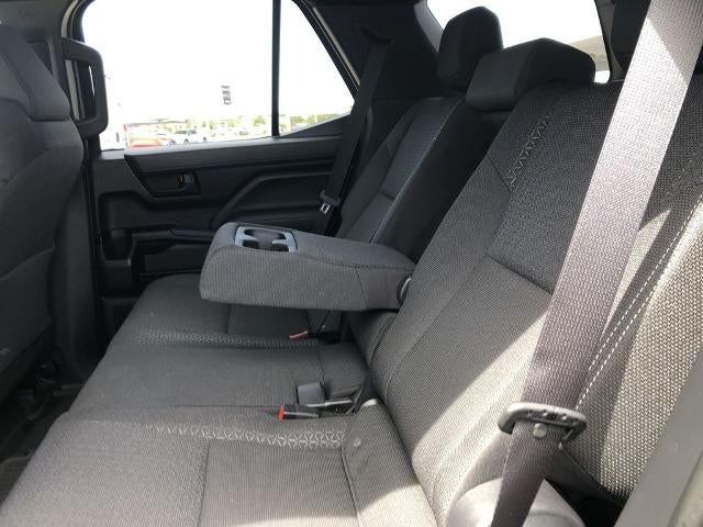 2025 Toyota 4Runner SR5 4WD (GS)