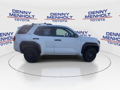 2025 Toyota 4Runner SR5 4WD (GS)