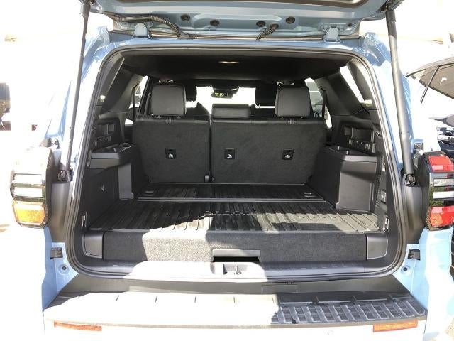 2025 Toyota 4Runner Hybrid Limited 4WD (Natl)