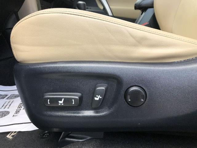 2015 Toyota RAV4 AWD 4dr Limited (GS)