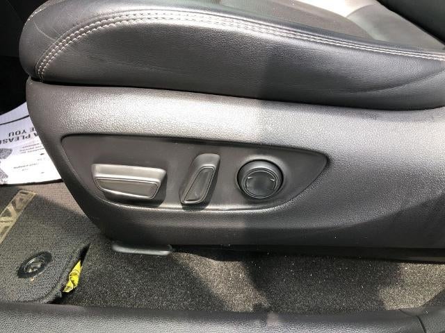 2019 Toyota RAV4 Hybrid Limited AWD (Natl)