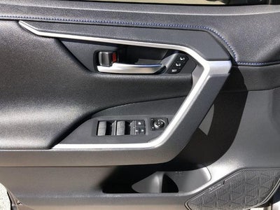 2024 Toyota RAV4 Hybrid XSE AWD (Natl)