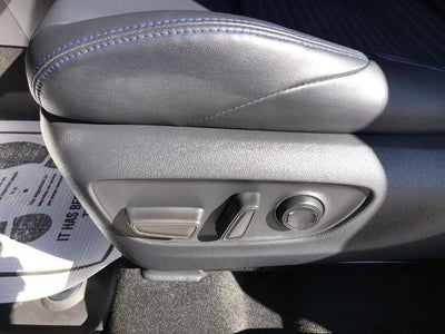 2024 Toyota RAV4 Hybrid XSE AWD (Natl)